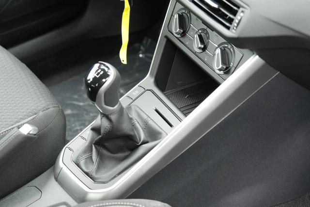 Volkswagen Polo 1.0 TSI Life Alu Kamera PDC v+h App-Connect 