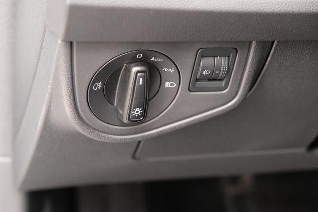 Volkswagen Polo 1.0 TSI Life Alu Kamera PDC v+h App-Connect 