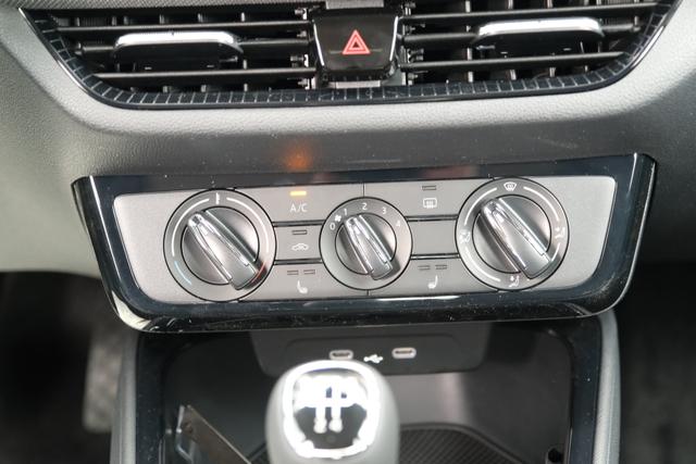 Skoda Fabia Selection Grau 