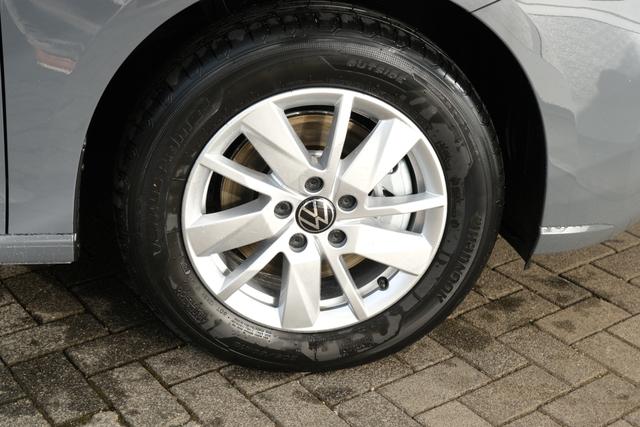 VW Caddy Life DSG 