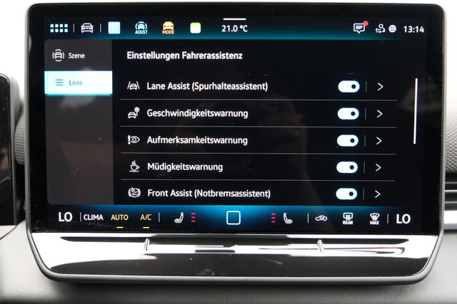 VW T-Roc eTSI R-Line 