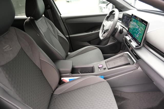 VW T-Roc eTSI R-Line 