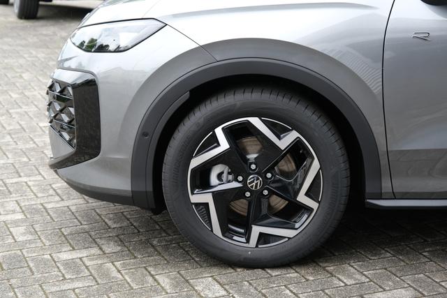 VW T-Roc eTSI R-Line 