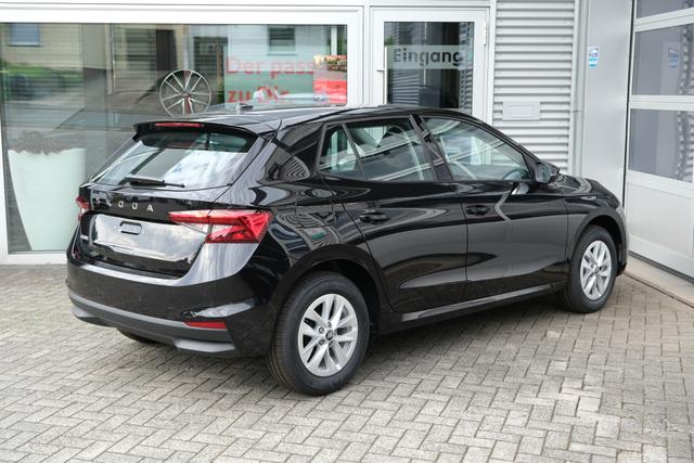 Skoda Fabia Selection Schwarz 
