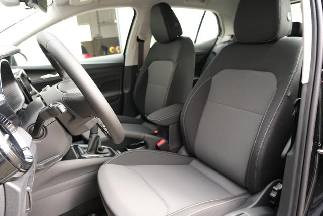Skoda Fabia Selection Schwarz 