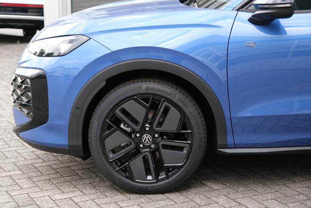VW T-Roc eTSI R-Line 