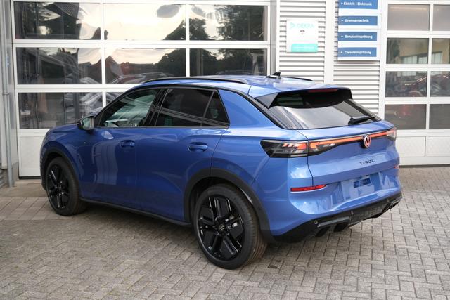 VW T-Roc eTSI R-Line 