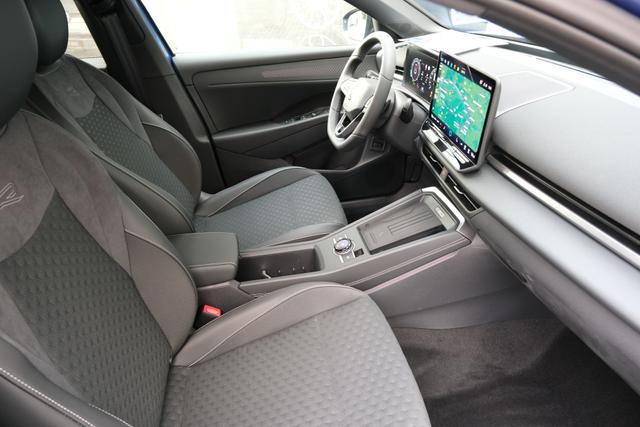 VW T-Roc eTSI R-Line 