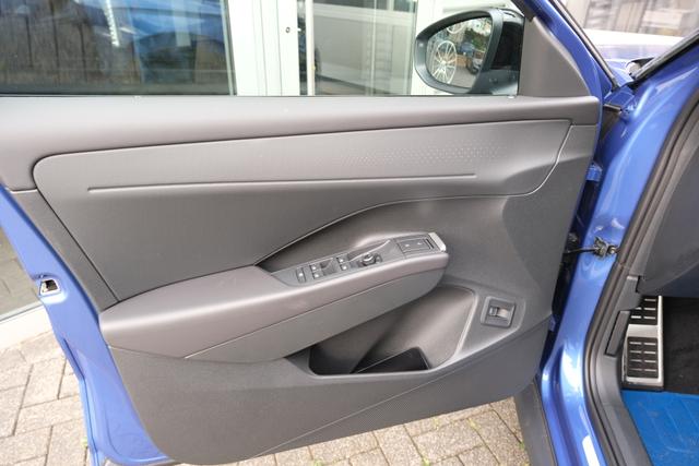 VW T-Roc eTSI R-Line 