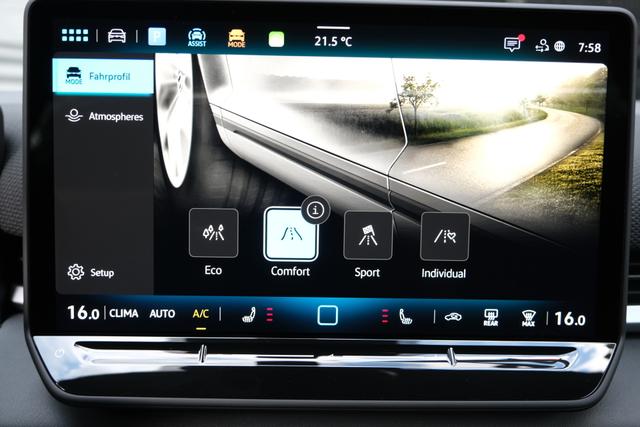 VW T-Roc eTSI R-Line 