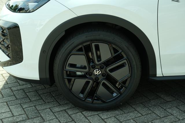 VW T-Roc eTSI R-Line 