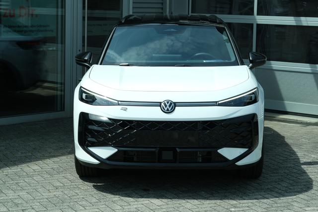 VW T-Roc eTSI R-Line 