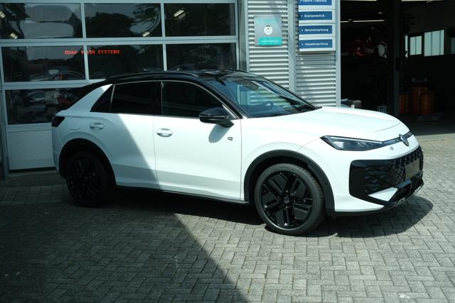 VW T-Roc eTSI R-Line 