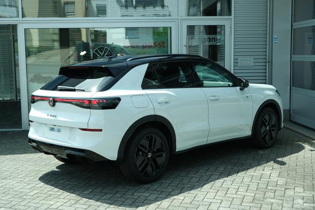 VW T-Roc eTSI R-Line 