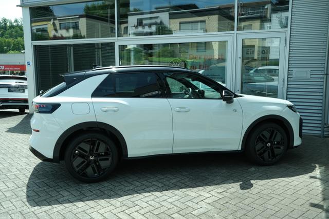 VW T-Roc eTSI R-Line 
