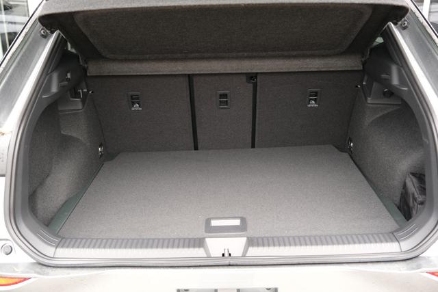 VW T-Roc eTSI R-Line 