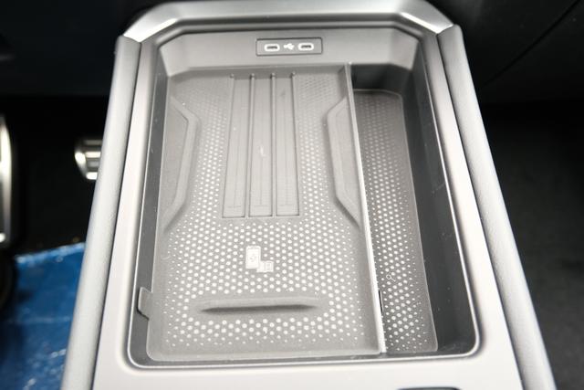 VW T-Roc eTSI R-Line 
