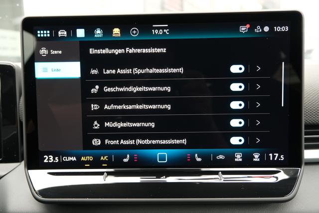 VW T-Roc eTSI R-Line 