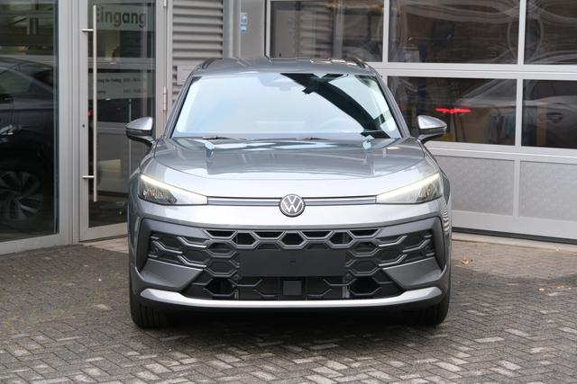 VW T-Roc Life Wolf Grey 