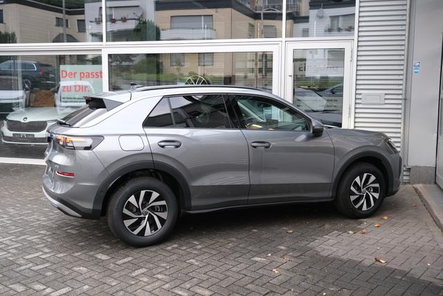 VW T-Roc Life Wolf Grey 