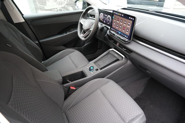 VW T-Roc Life Wolf Grey 