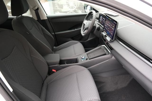 VW T-Roc Life Pure White 