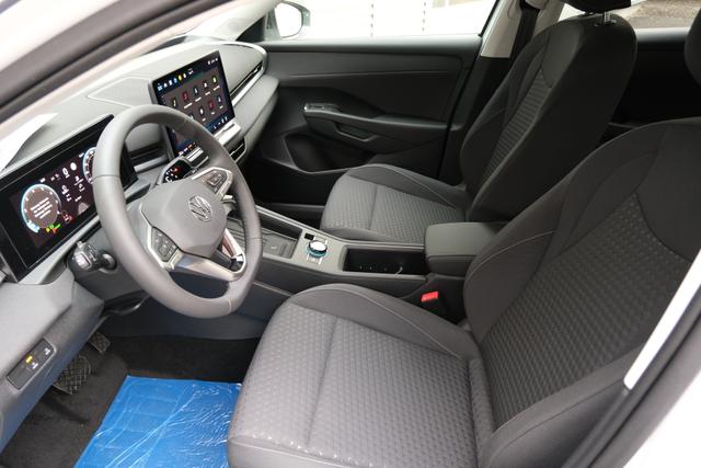 VW T-Roc Life Pure White 