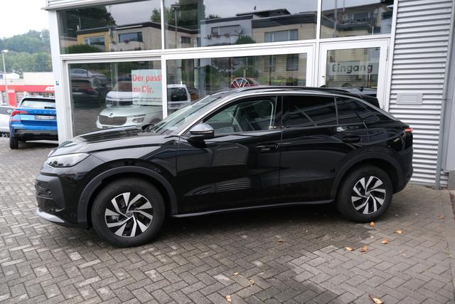 VW T-Roc Life Grenadillschwarz 