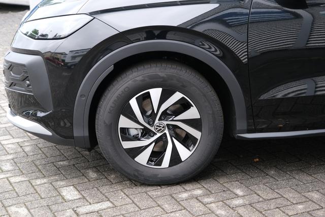 VW T-Roc Life Grenadillschwarz 