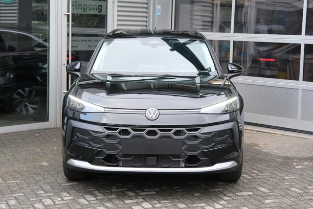 VW T-Roc Life Grenadillschwarz 