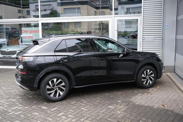 VW T-Roc Life Grenadillschwarz 