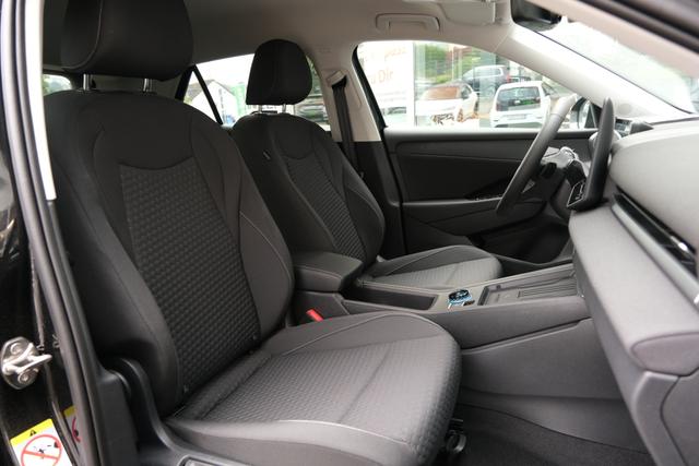 VW T-Roc Life Grenadillschwarz 
