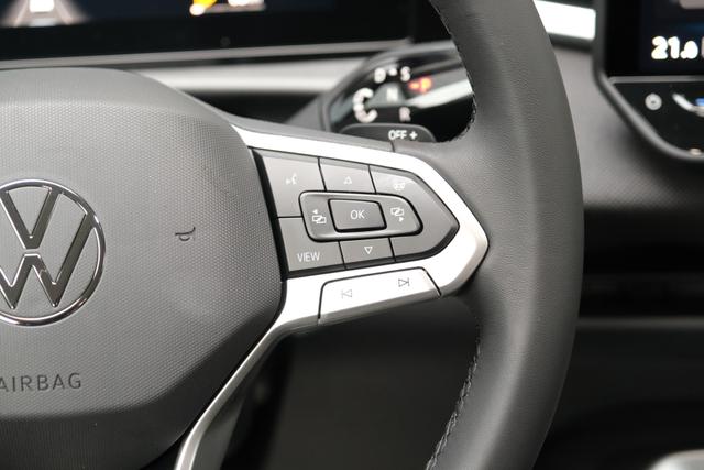 VW T-Roc Life Grenadillschwarz 
