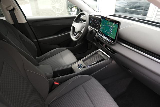 VW T-Roc Life Wolf Grey 