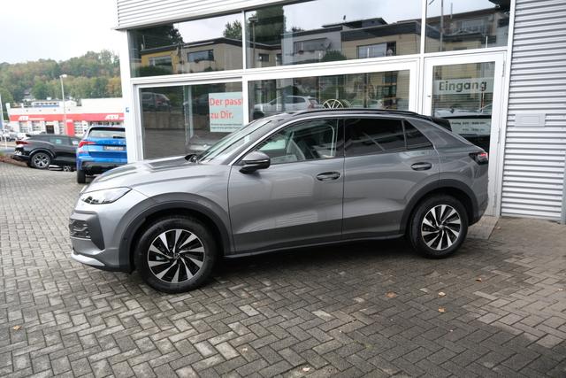 VW T-Roc Life Wolf Grey 