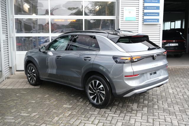 VW T-Roc Life Wolf Grey 