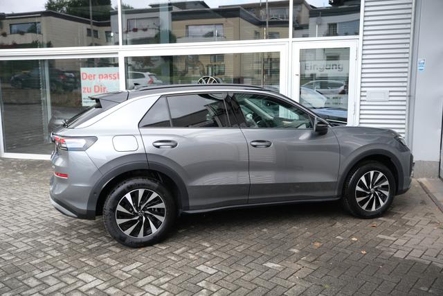 VW T-Roc Life Wolf Grey 