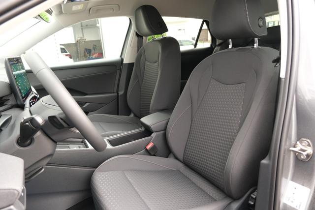 Volkswagen T-Roc 1.5 eTSI Life DSG AHK ACC LED App-Navi Totwinkelassistent 