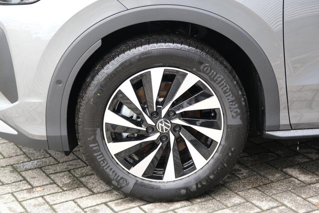 VW T-Roc Life Wolf Grey 