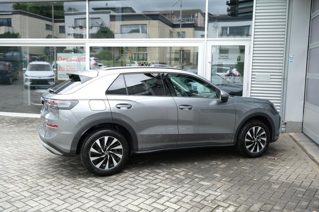VW T-Roc Life Wolf Grey 