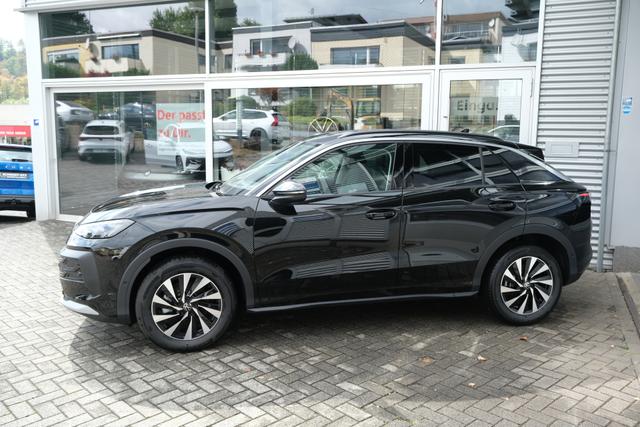 VW T-Roc Life Grenadillschwarz 