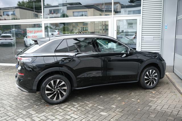 VW T-Roc Life Grenadillschwarz 