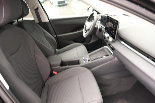 VW T-Roc Life Grenadillschwarz 