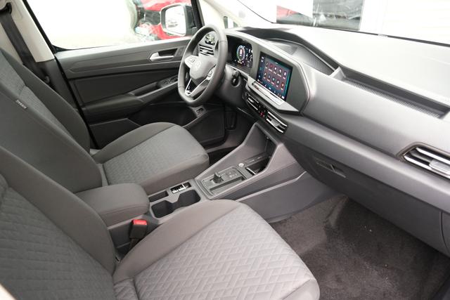 VW Caddy eHybrid Deep Black 