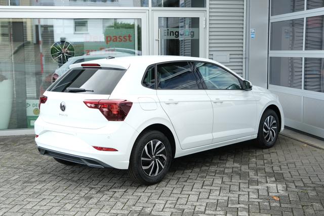 VW Polo Life Candy Wei&szlig;