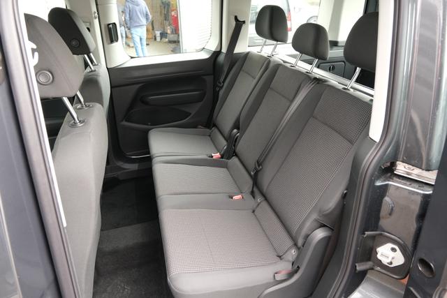 Caddy eHybrid Indium Grau 