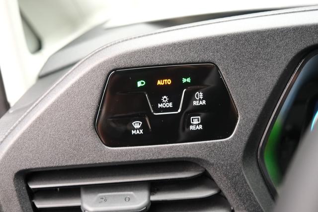 VW Caddy eHybrid 