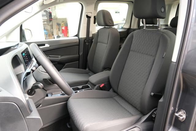 VW Caddy Dark Label eHybrid 
