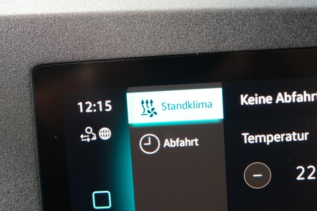 VW Caddy Dark Label eHybrid 