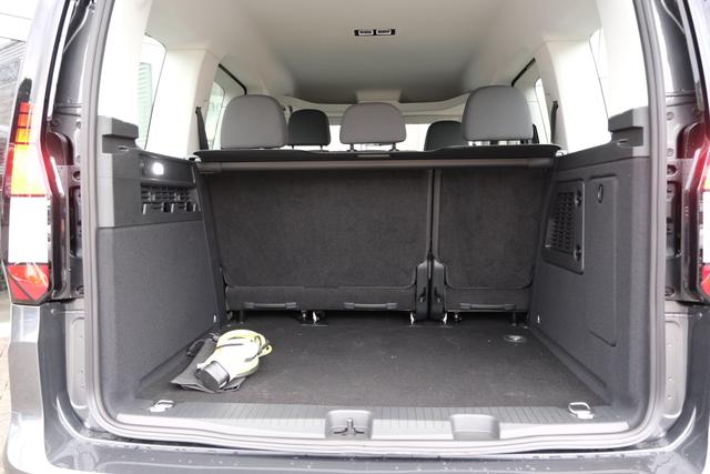 VW Caddy eHybrid Indium Grau 